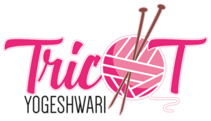 Logo de YOGESHWARI TRICOT avec des aiguilles à tricoter.